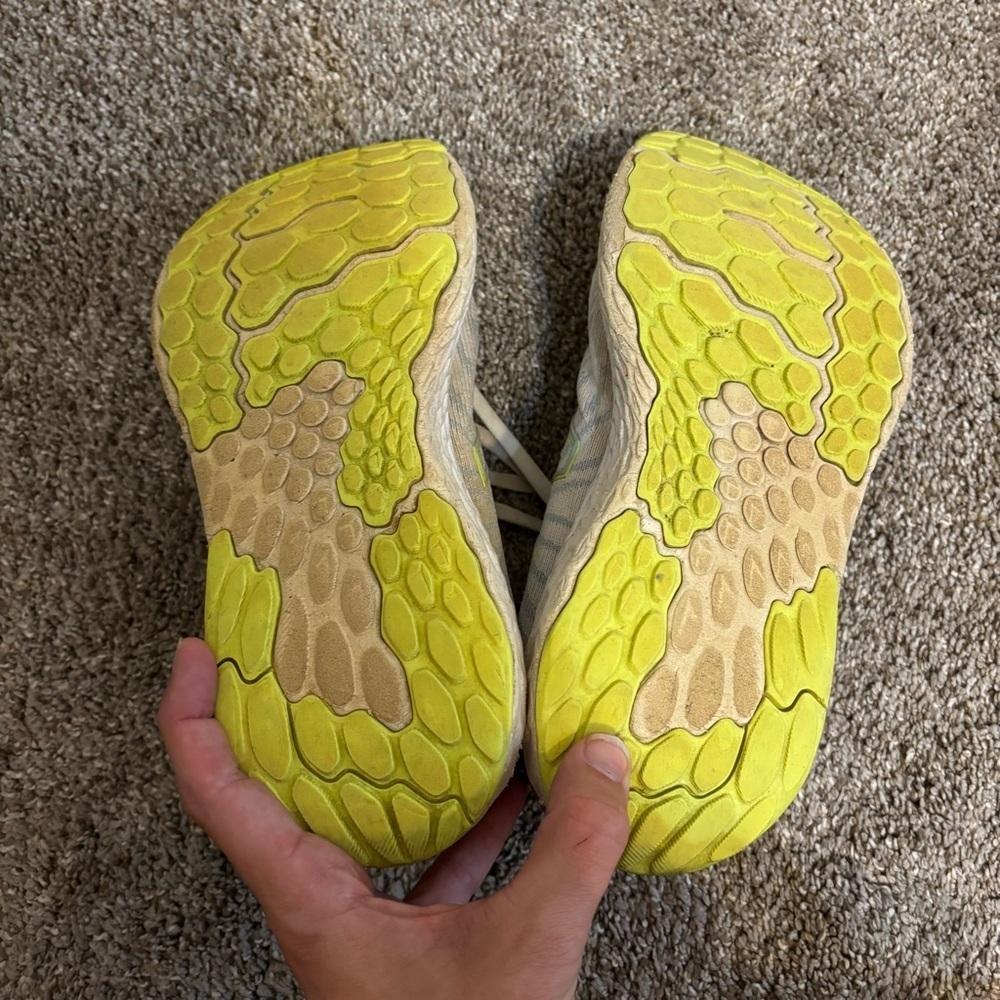 New Balance Women Fresh Foam 1080v11 running shoes White Bleached Lime Glow 10.5 - Picture 6 of 7